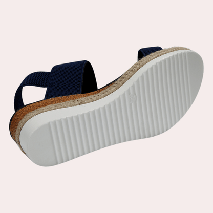 Abella - Sandales élégantes et confortables pour femmes – vue du dessous montrant la semelle en jute et le design antidérapant.