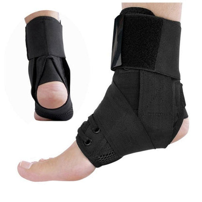 Attelle Cheville FlexiGuard – attelle noire en Mesh épousant la cheville, offrant maintien et confort, vue de côté sur un pied nu.