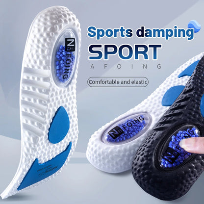 Semelles orthopédiques absorbant les chocs et respirantes – vue détaillée d'une semelle blanche avec coussin d'air et texture antidérapante