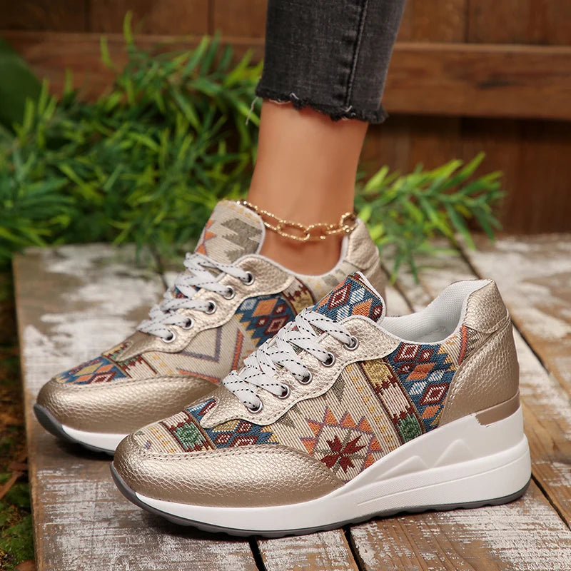 Basket orthopédique femme - Sneakers compensées légères à motif géométrique – vue produit 2