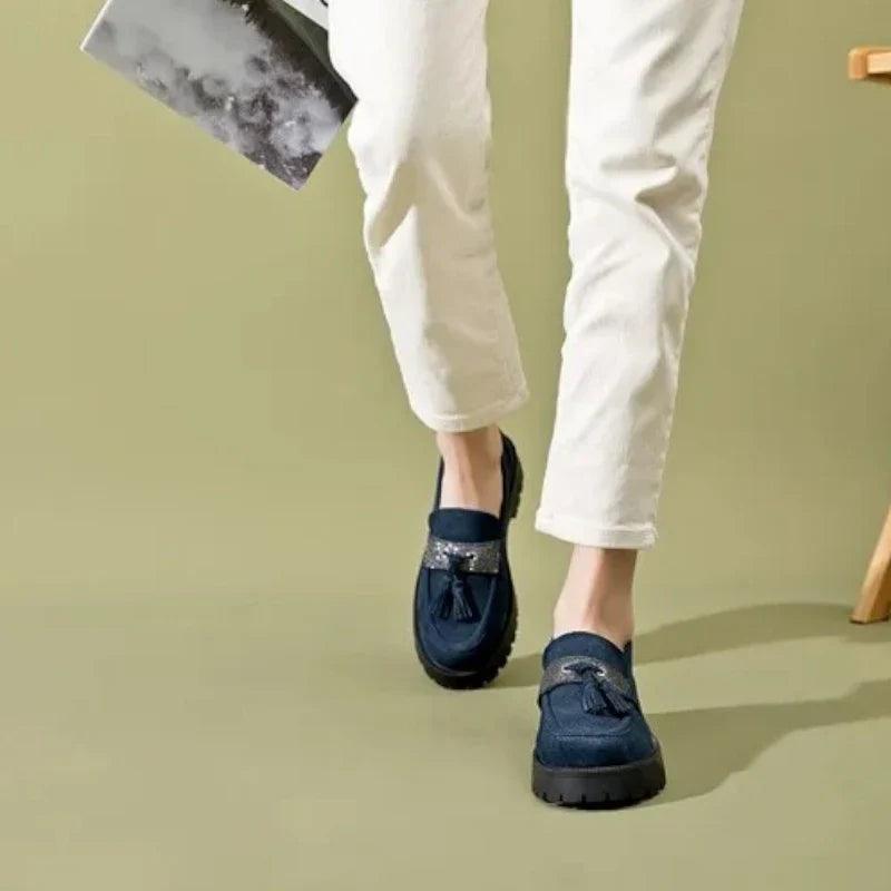VICTOIRE - Mocassins en daim à talons Confort Orthopédique