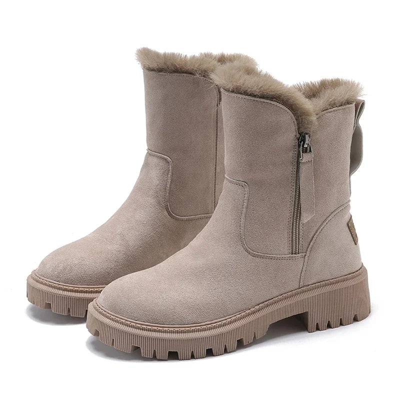 Bottes de Neige Femme beige, fourrées et chauffantes, avec fermeture éclair latérale et semelle crantée, parfaites pour l'hiver.