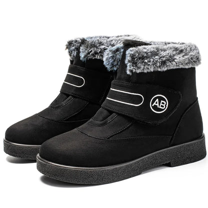 Bottines Femmes - Modèle AB - Bottines noires avec doublure en fourrure et fermeture velcro, vue de face