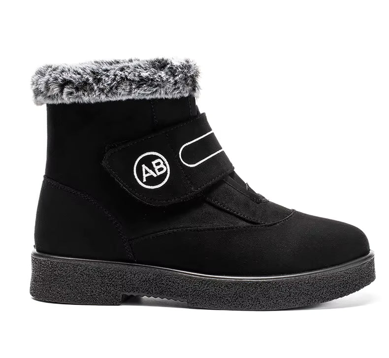 Bottines Femmes - Modèle AB - Bottines noires avec fourrure synthétique au col et semelle épaisse, vue latérale droite