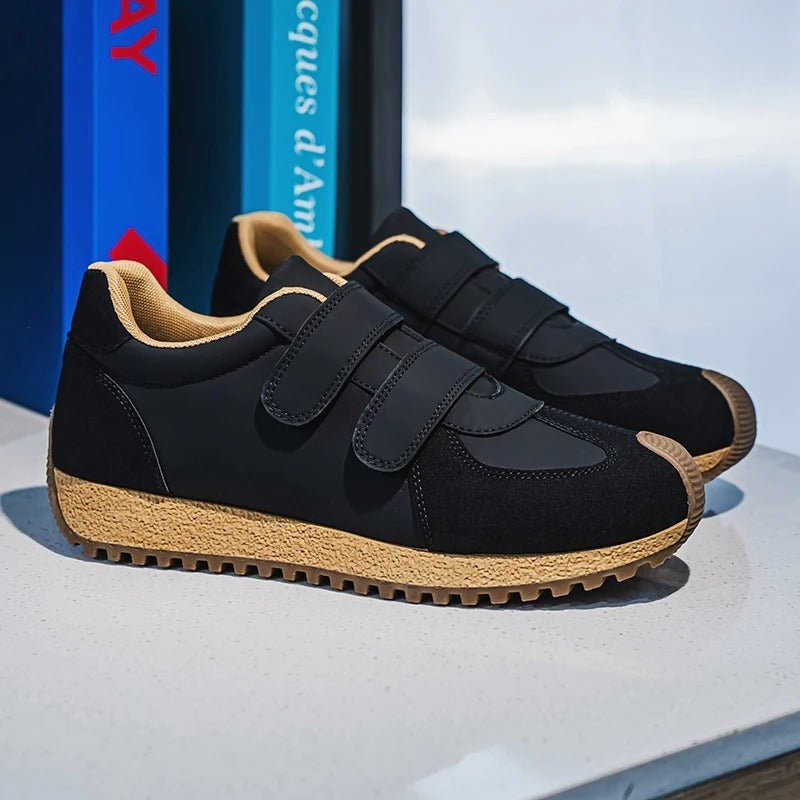 Chaussures à scratch pour personnes âgées - 38 / Black