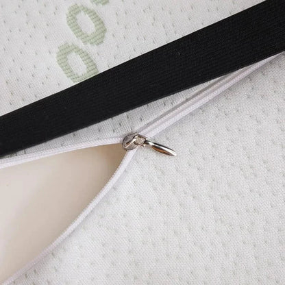 Double Coussin Orthopédique Dos, Assise Et Dossier – détail de la fermeture éclair sur la housse en tissu respirant